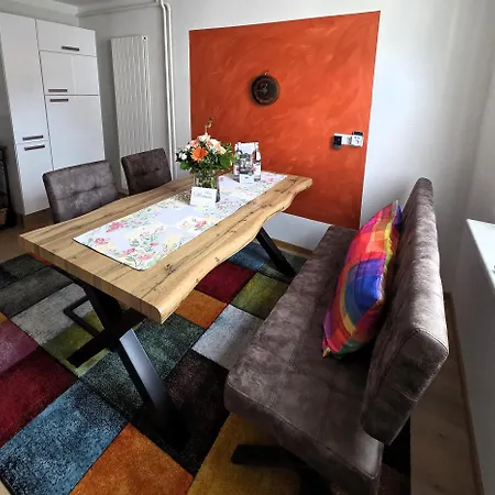 Lange Hans Rennsteig アパート Oberschönau